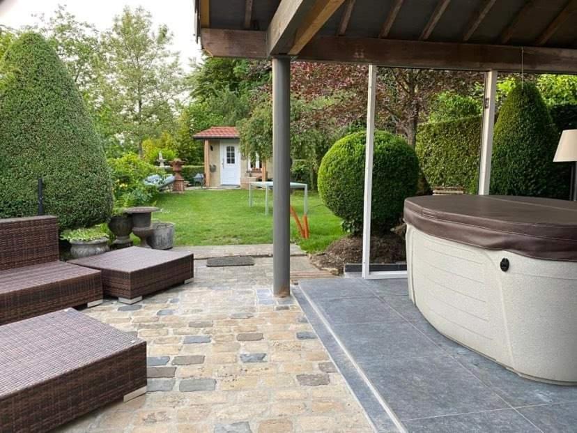 Chez Monsieur Bed & Breakfast Florenville Dış mekan fotoğraf